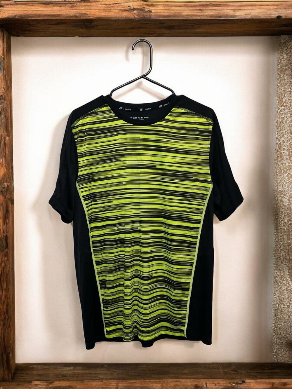 TEK GEAR Performance Dryteck Mens Shirt Sz Large Bright Yellow Black Striped